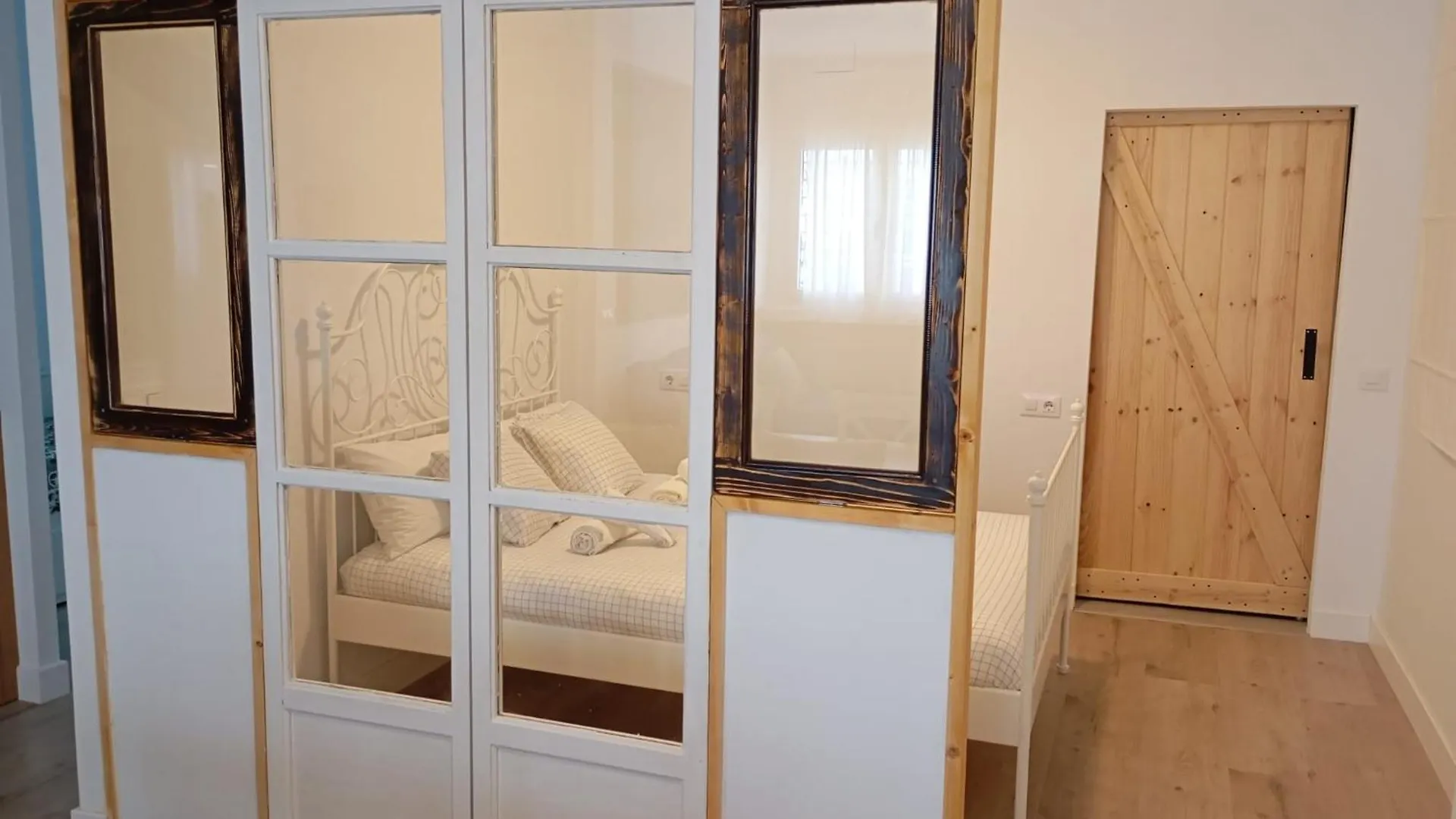 Upla - Urban Playa Luz Apartamentos Malaga Spain